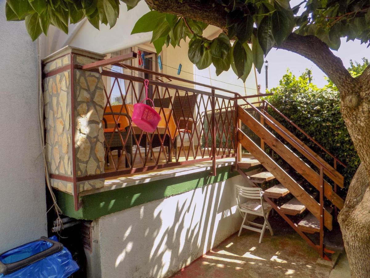 Oriella Apartmans And Room Novigrad Istria Exterior foto